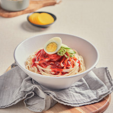 E) 비빔 칼국수 5인분